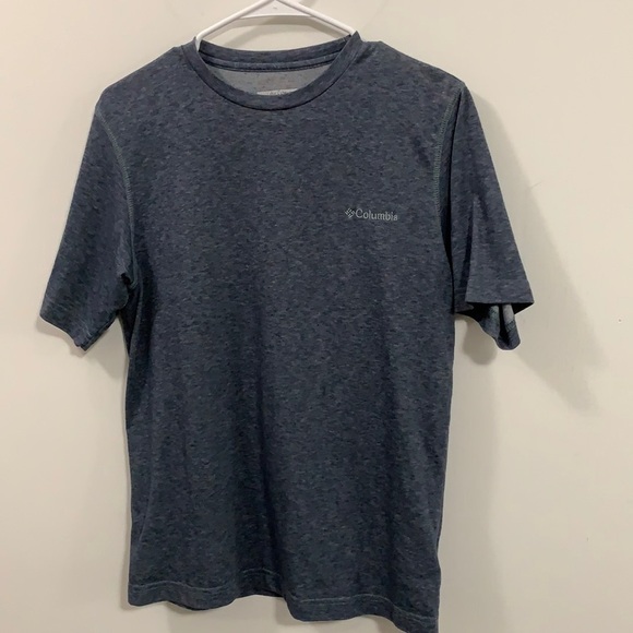 Columbia T-shirt small Petite gray good condition - Picture 1 of 4